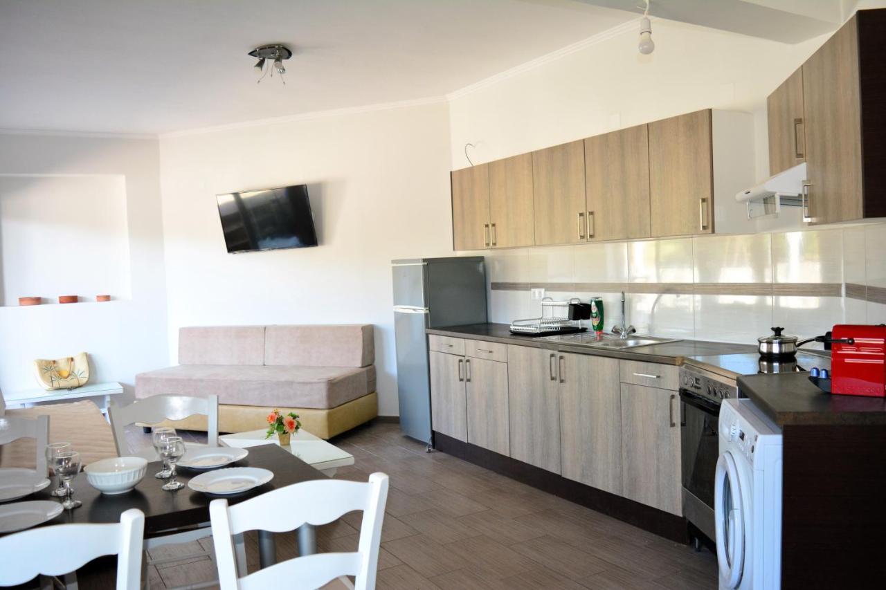 Tarmaros Apartments 锡西 外观 照片